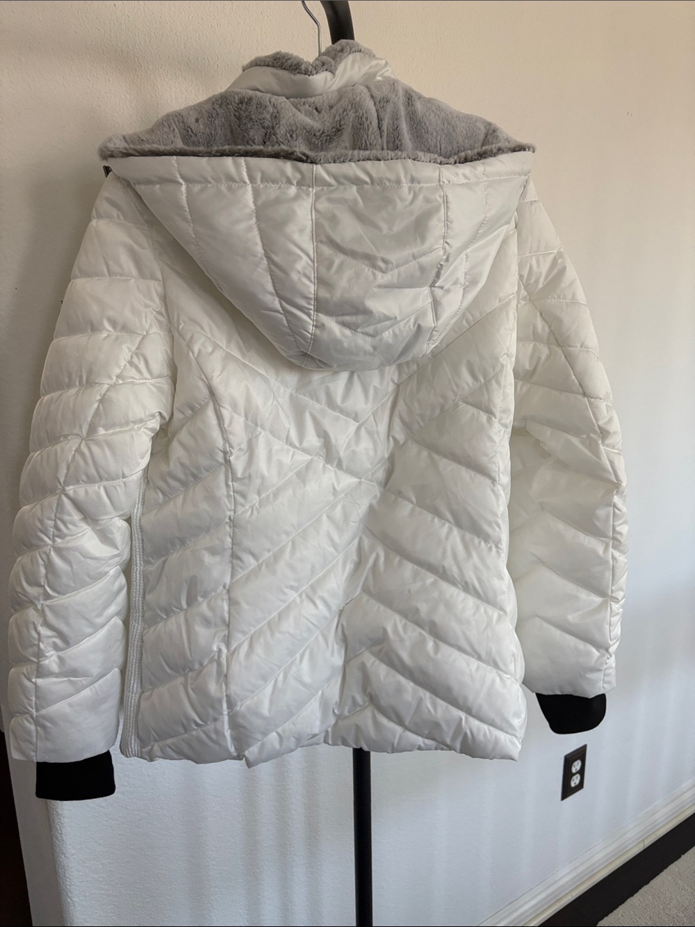 Nautical Puffer Jacket NWOT Size L - Picture 6 of 11